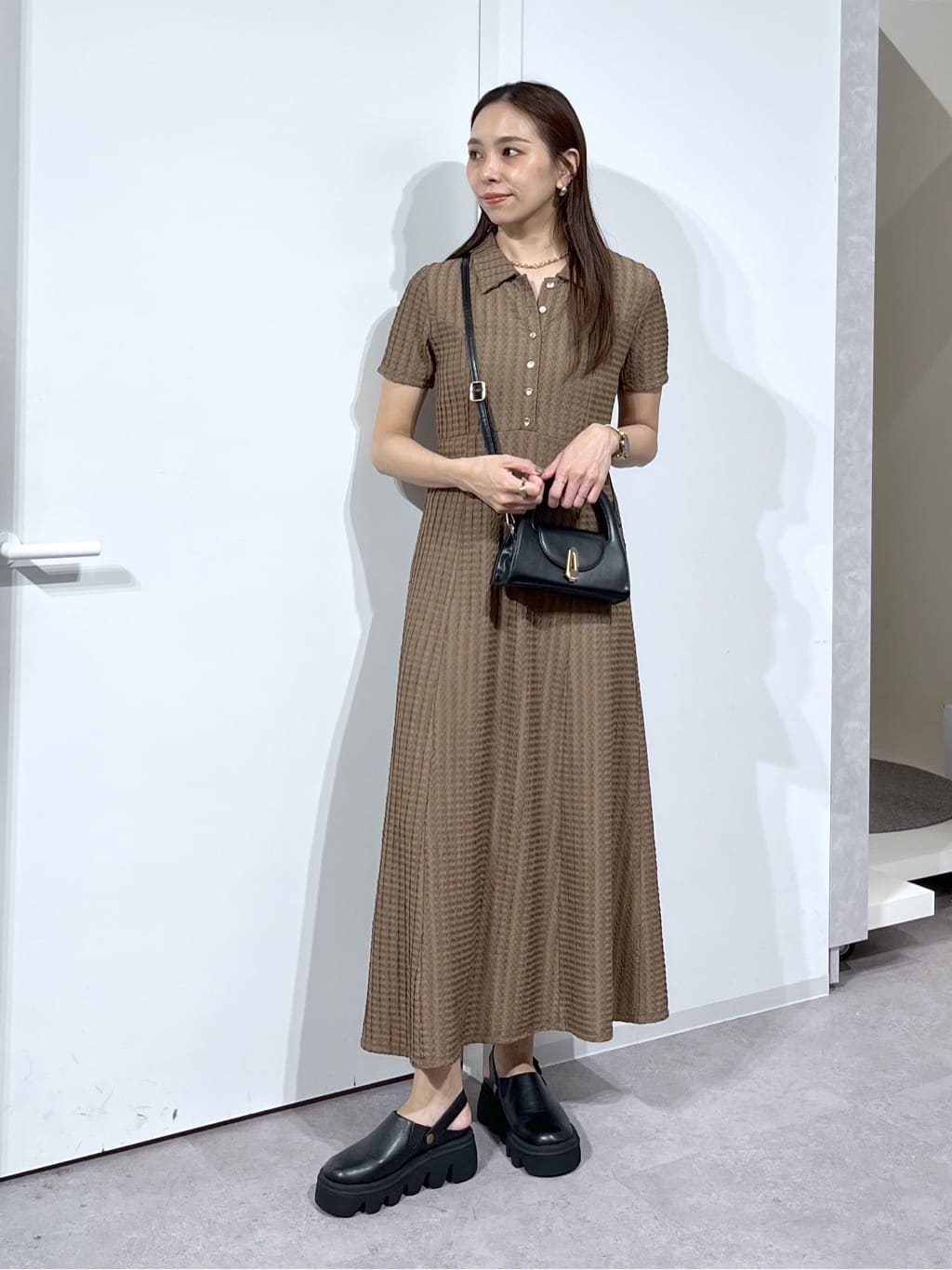 FREE'S MART | 金ボタンカットジャガードポロワンピース | Rakuten