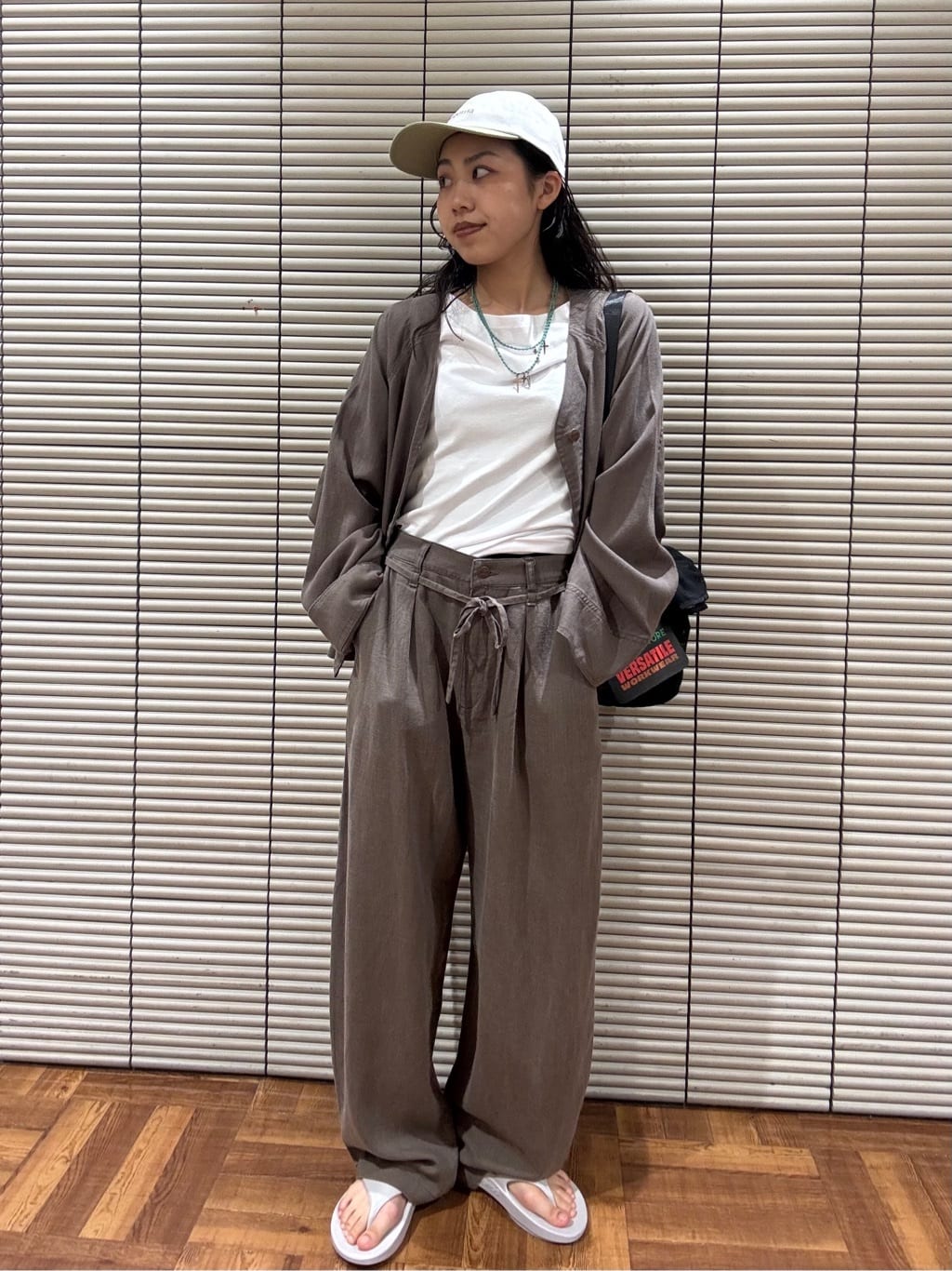 FREAK’S STOREのコットンモダール 半袖 Tシャツ 全5色 S/Mを使ったコーディネートを紹介します。｜Rakuten Fashion(楽天ファッション／旧楽天ブランドアベニュー)7016267