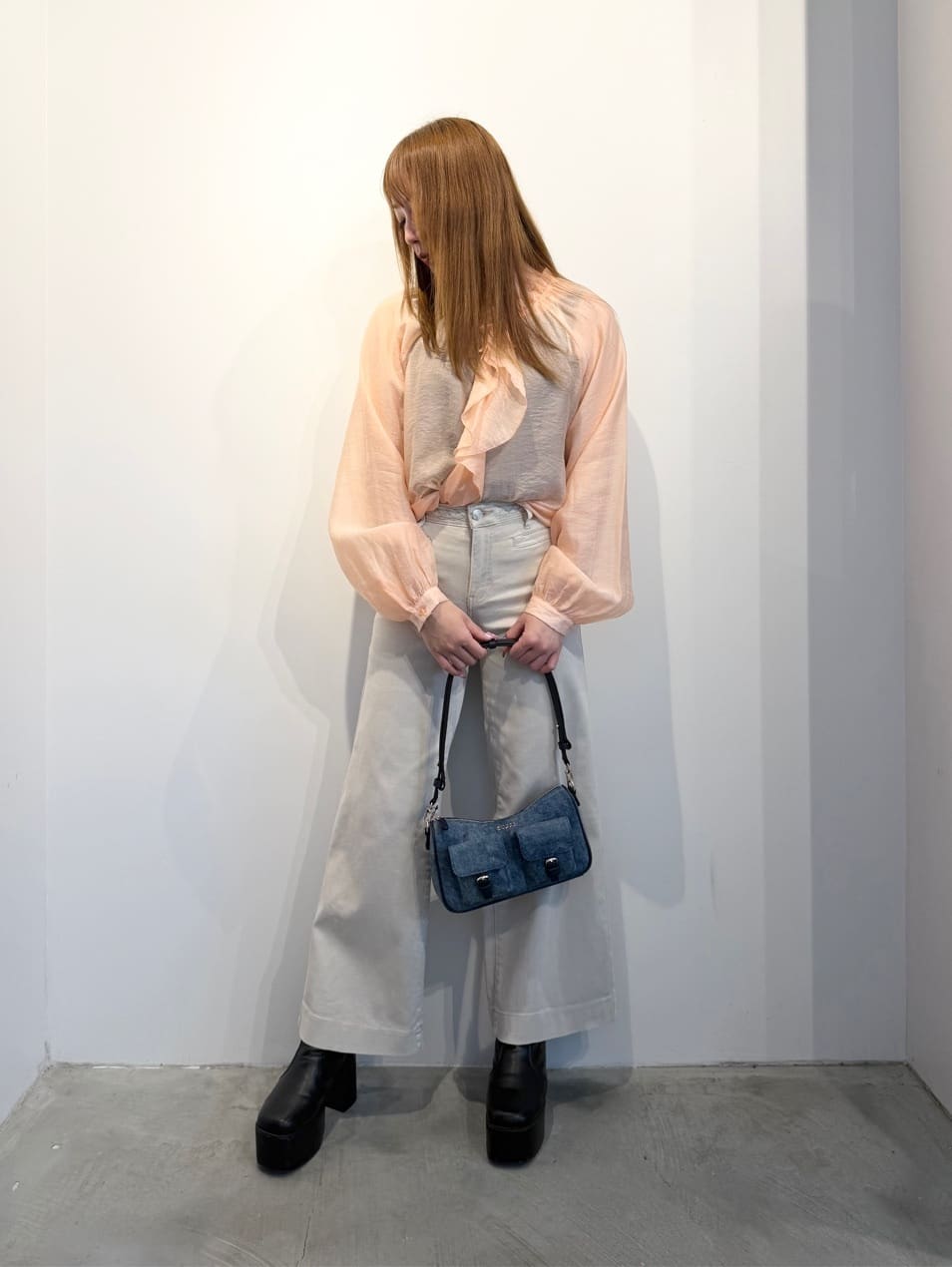 GUESS | GUESS/(W)KASSIE Shoulder Bag ショルダーバッグ デニムバッグ