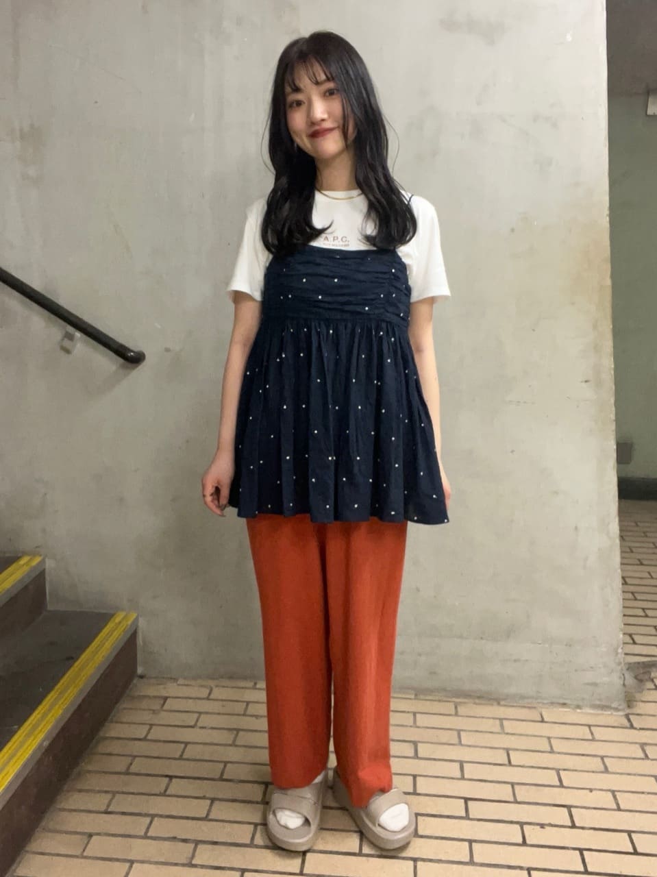 FREAK’S STOREのインド ラメドット刺繍 バックオープンキャミソール<セットアップ対応>を使ったコーディネートを紹介します。｜Rakuten Fashion(楽天ファッション／旧楽天ブランドアベニュー)7018053