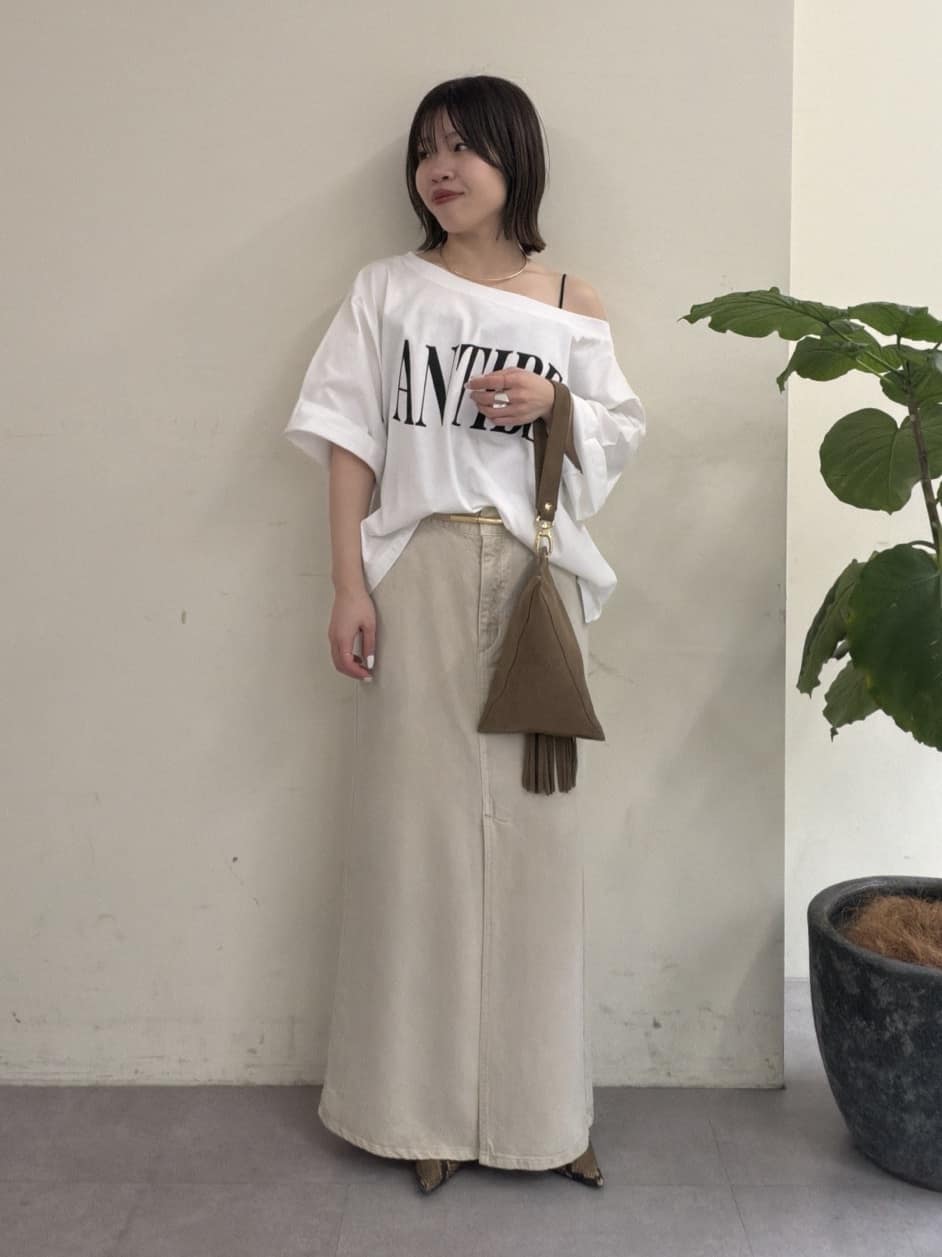 GALLARDAGALANTEの【セットアップ対応】リヨセルスリットスカートを使ったコーディネートを紹介します。｜Rakuten Fashion(楽天ファッション／旧楽天ブランドアベニュー)7019731