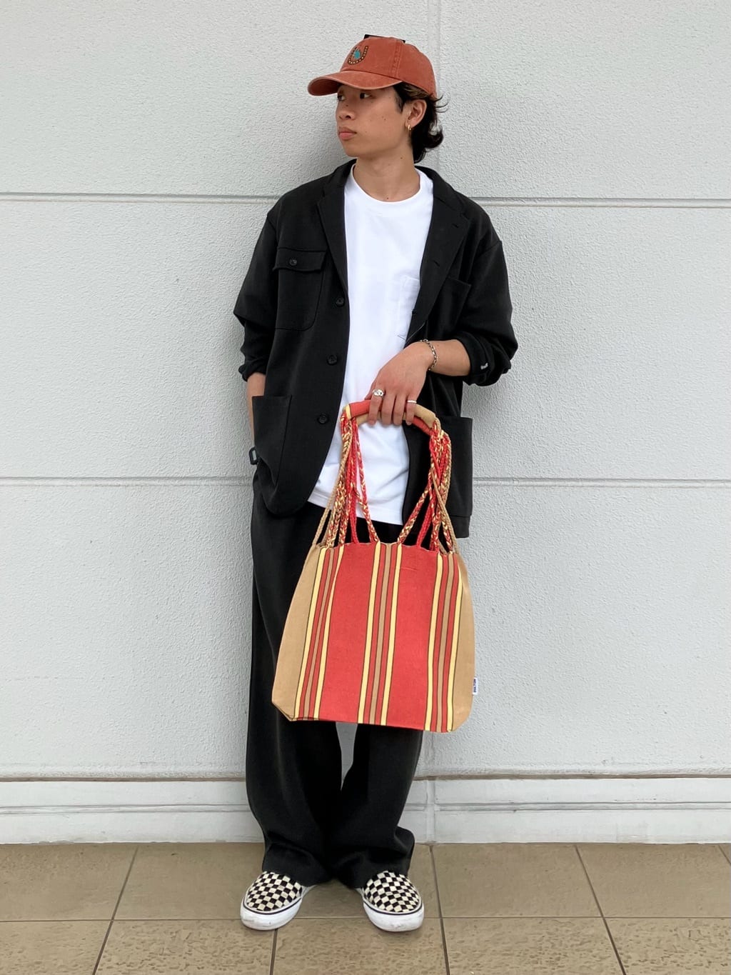 FREAK’S STOREのTOYAMEG Kaiun Horse Cap ワンポイント ピグメント 刺繍キャップを使ったコーディネートを紹介します。｜Rakuten Fashion(楽天ファッション／旧楽天ブランドアベニュー)7022782