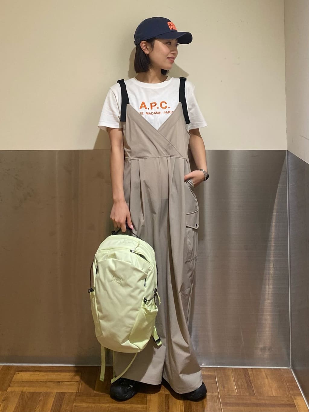 FREAK’S STOREの別注 RUE MADAME T-shirtを使ったコーディネートを紹介します。｜Rakuten Fashion(楽天ファッション／旧楽天ブランドアベニュー)7024450