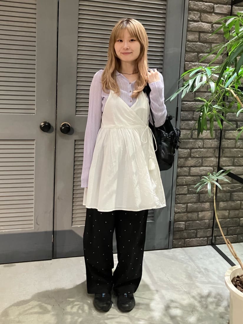 FREAK’S STOREのインド カシュクールキャミチュニックを使ったコーディネートを紹介します。｜Rakuten Fashion(楽天ファッション／旧楽天ブランドアベニュー)7025710