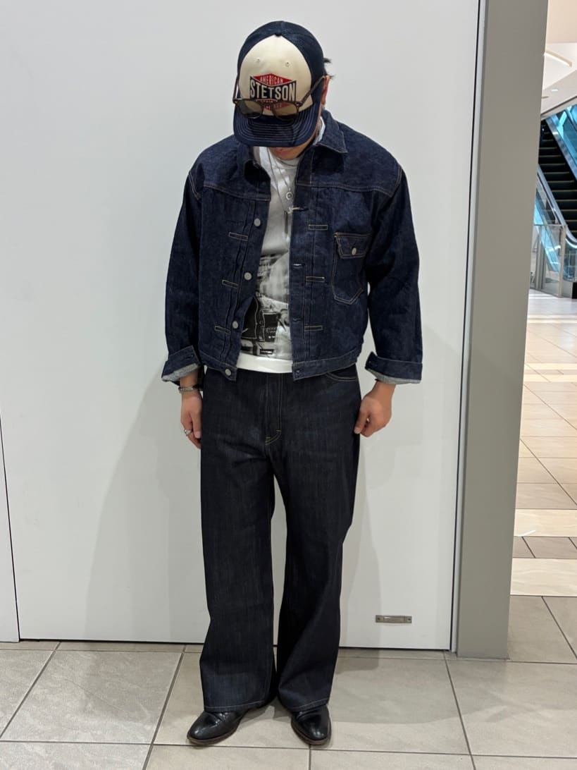 FREAK’S STOREの6011 TYPE1 PLEATED FRONT DENIM BLOUSEを使ったコーディネートを紹介します。｜Rakuten Fashion(楽天ファッション／旧楽天ブランドアベニュー)7027087