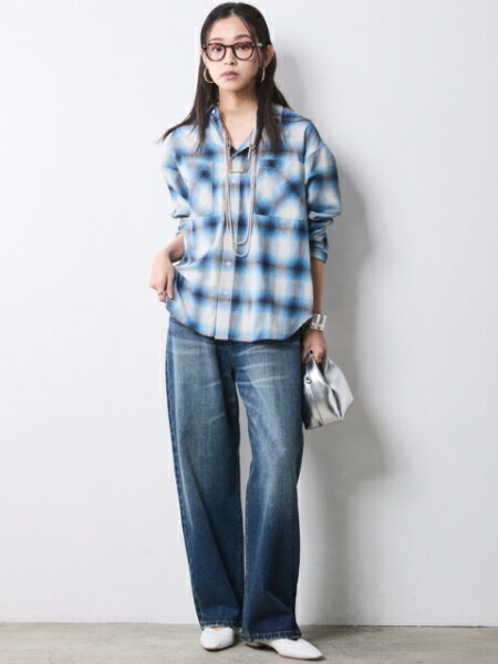 CHIC STYLEのチェックシャツ<大きいサイズ有>シックスタイルを使ったコーディネートを紹介します。｜Rakuten Fashion(楽天ファッション／旧楽天ブランドアベニュー)7028812