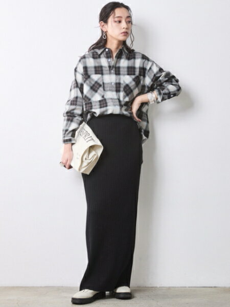 CHIC STYLEのチェックシャツ<大きいサイズ有>シックスタイルを使ったコーディネートを紹介します。｜Rakuten Fashion(楽天ファッション／旧楽天ブランドアベニュー)7028813
