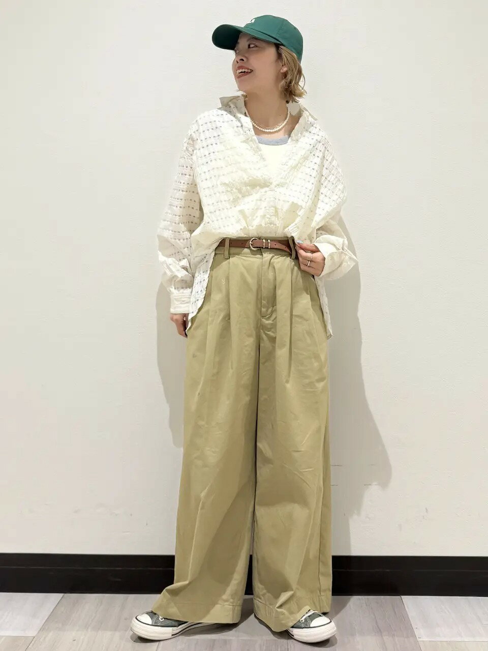 AMERICAN HOLICの【抗菌防臭】バイカラーテレコタンクトップを使ったコーディネートを紹介します。｜Rakuten Fashion(楽天ファッション／旧楽天ブランドアベニュー)7028806