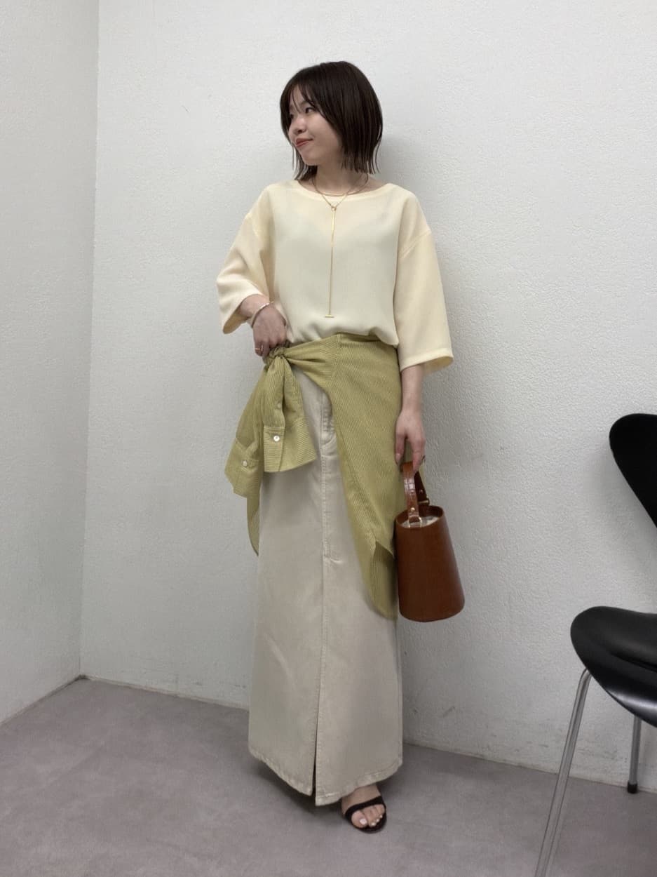 GALLARDAGALANTEの【セットアップ対応】リヨセルスリットスカートを使ったコーディネートを紹介します。｜Rakuten Fashion(楽天ファッション／旧楽天ブランドアベニュー)7029330