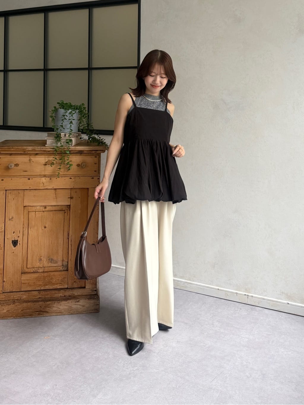 Thevon. | ベルト付きタックワイドスラックス | Rakuten Fashion(楽天