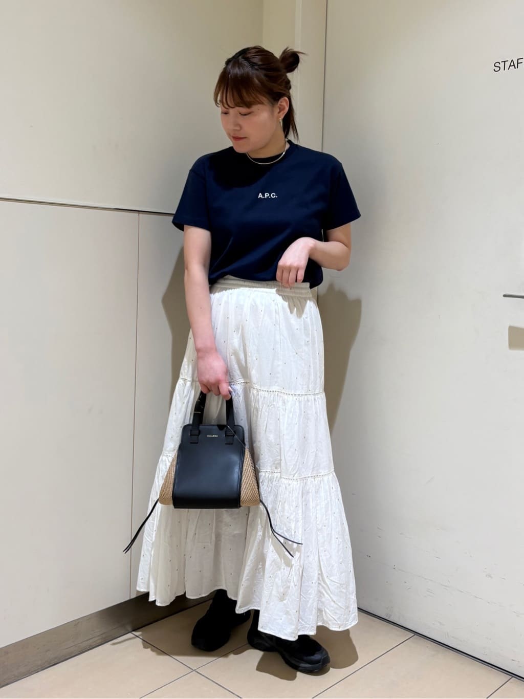 FREAK’S STOREの別注 T-SHIRT BOXYを使ったコーディネートを紹介します。｜Rakuten Fashion(楽天ファッション／旧楽天ブランドアベニュー)7029433