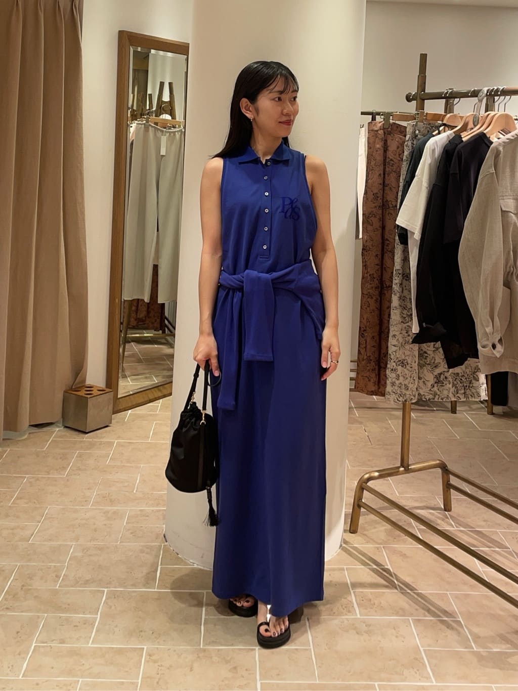 GALLARDAGALANTEの【PEAS】コットンシルクカーディガンを使ったコーディネートを紹介します。｜Rakuten Fashion(楽天ファッション／旧楽天ブランドアベニュー)7030452