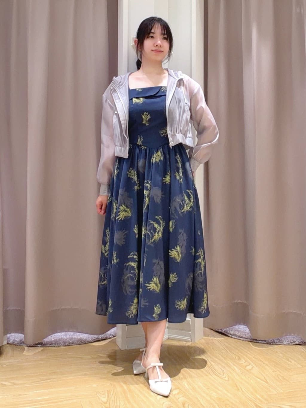 René シアーブルゾン 36 フード付き 春夏アウター 今期春物 新品未使用