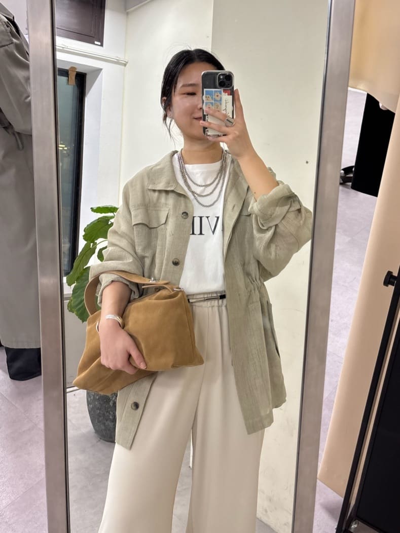 GALLARDAGALANTEのロゴTシャツ【La villa】を使ったコーディネートを紹介します。｜Rakuten Fashion(楽天ファッション／旧楽天ブランドアベニュー)7031457