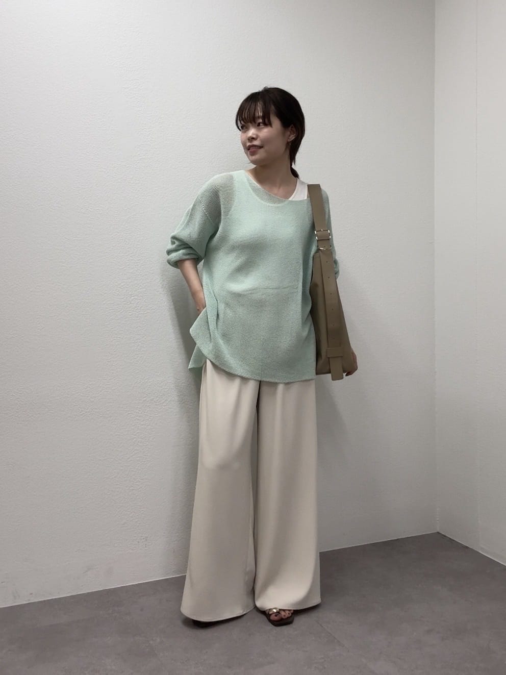 GALLARDAGALANTEの<Oggi 6月号掲載アイテム>【MANAKAコラボ】ベルテッドワンショルダーを使ったコーディネートを紹介します。｜Rakuten Fashion(楽天ファッション／旧楽天ブランドアベニュー)7031468
