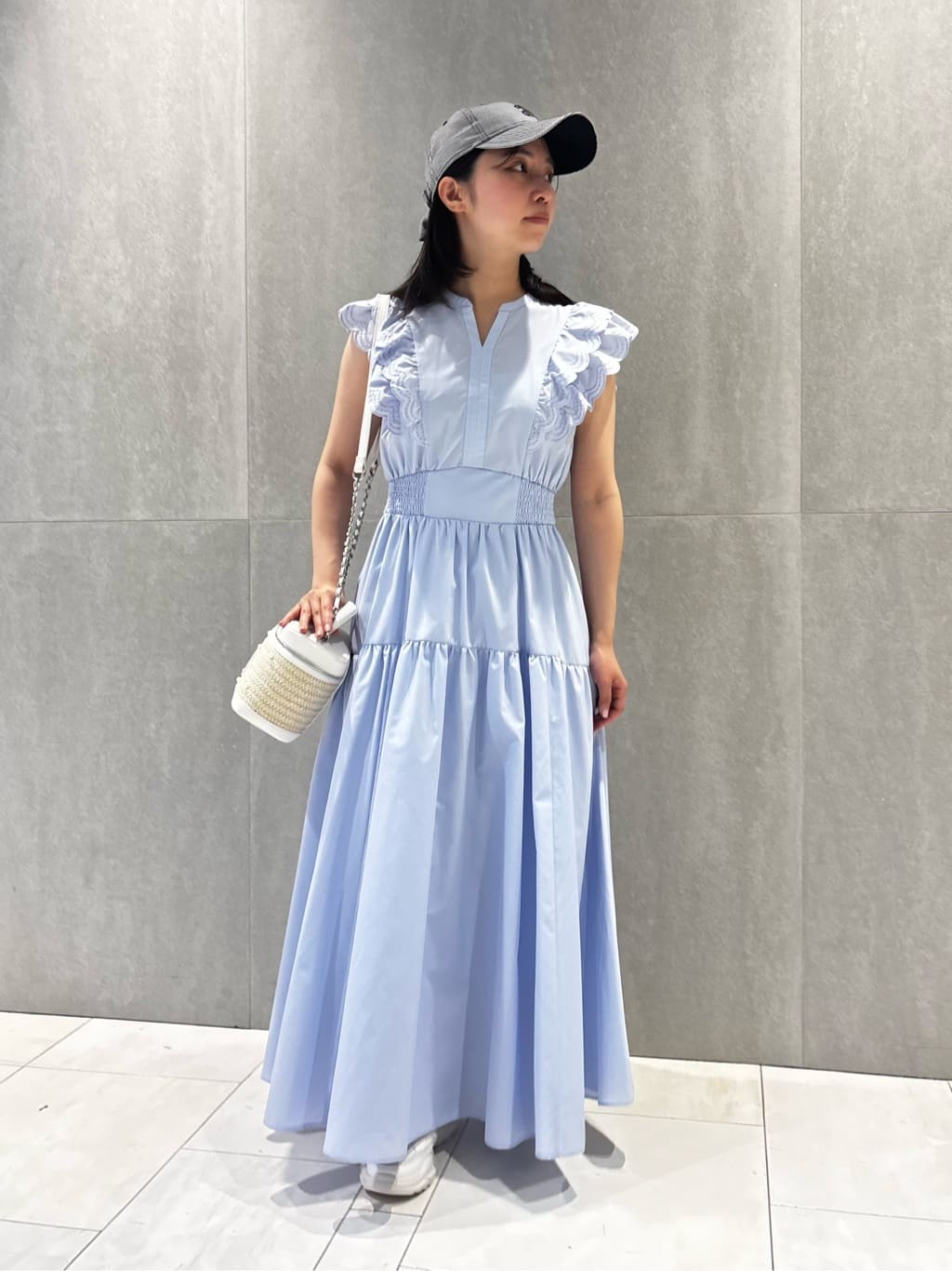 JILL by JILL STUART | カットワークカラーワンピース | Rakuten