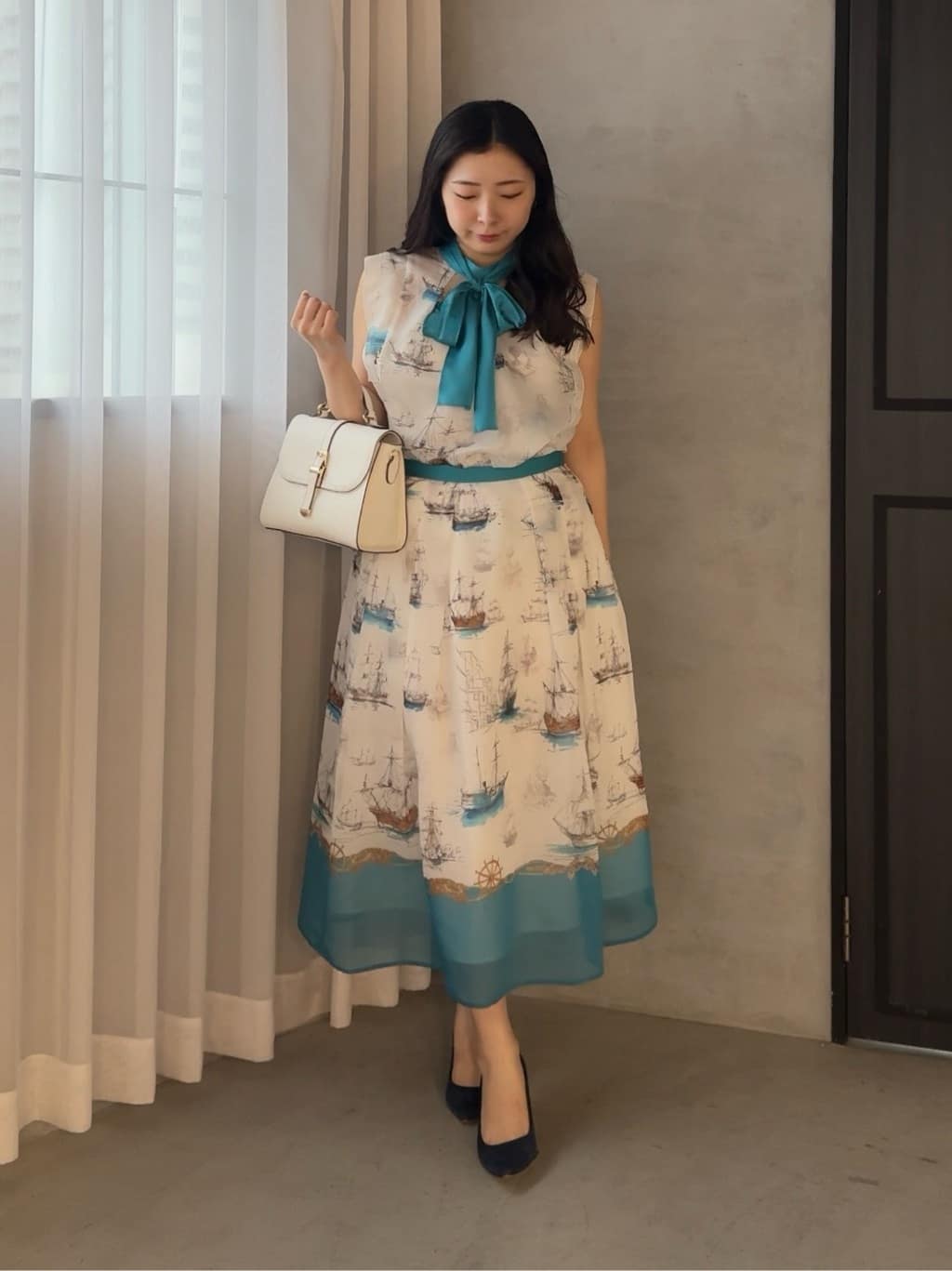 Viaggio BluのMarine Voyageブラウスを使ったコーディネートを紹介します。｜Rakuten Fashion(楽天ファッション／旧楽天ブランドアベニュー)7041103