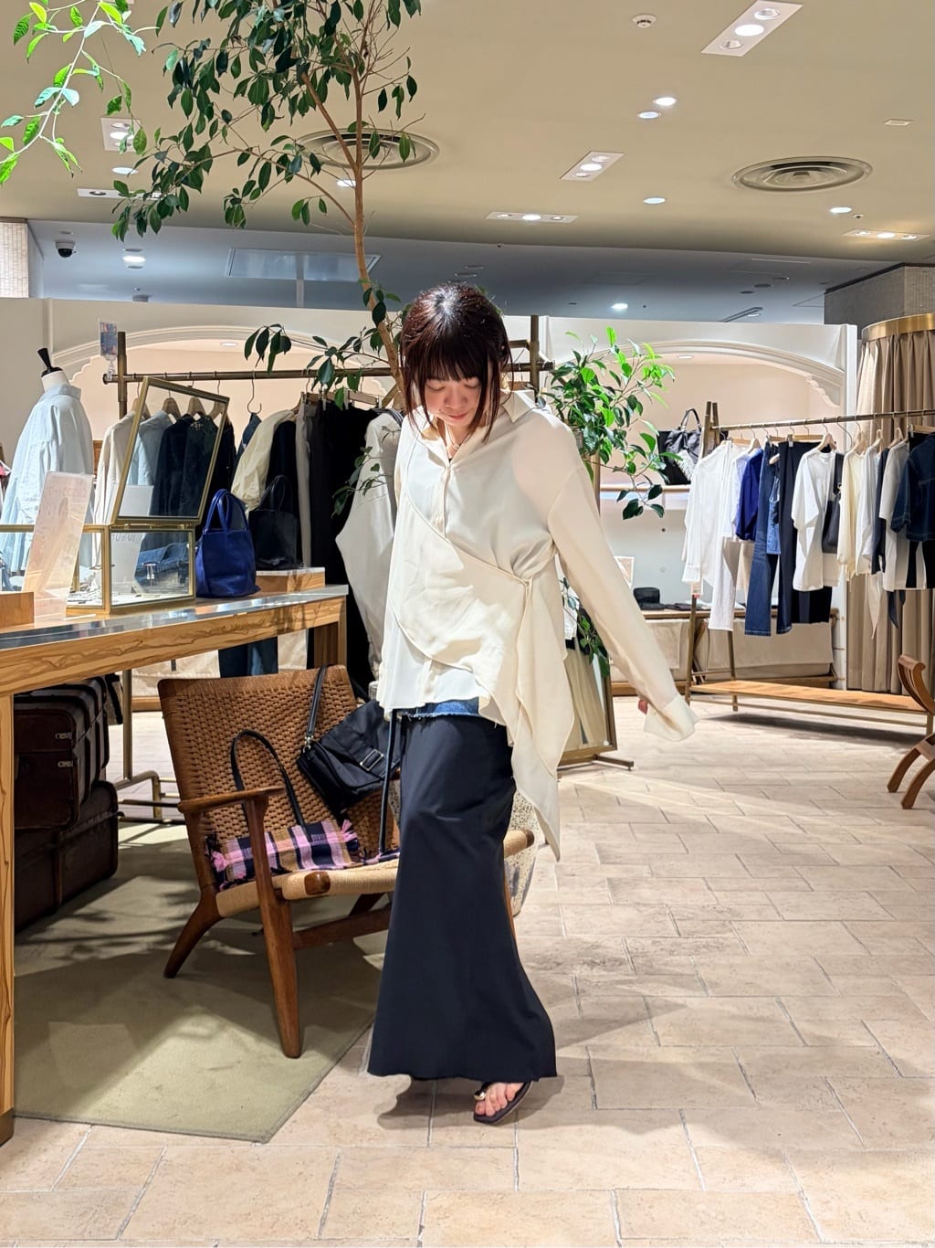 GALLARDAGALANTEの【3サイズ展開】ストレッチマキシタイトスカート2を使ったコーディネートを紹介します。｜Rakuten Fashion(楽天ファッション／旧楽天ブランドアベニュー)7042182