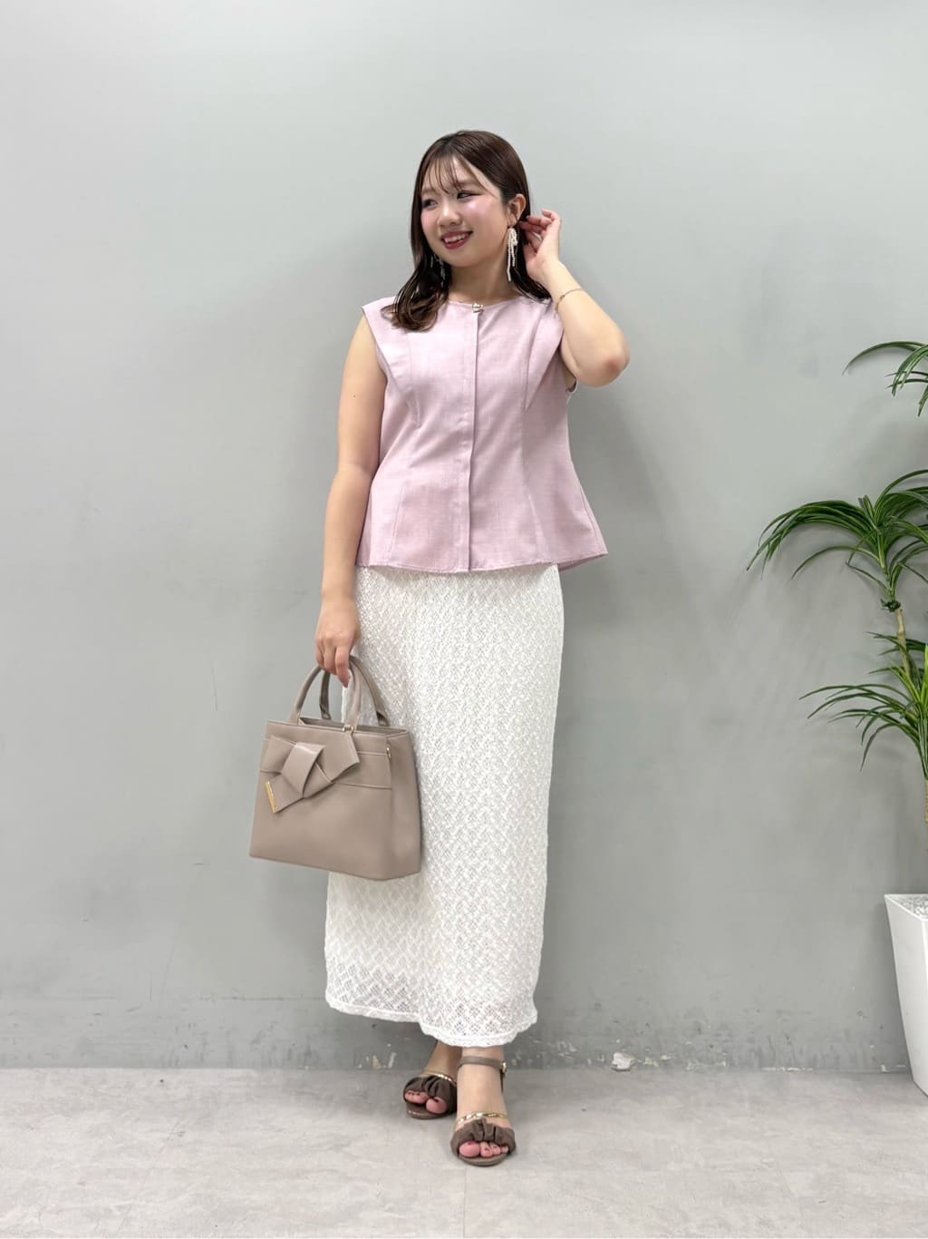 natural couture | フロントタックペプラムブラウス | Rakuten Fashion