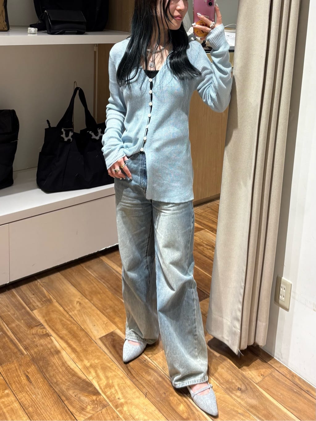 ear PAPILLONNERの《uchida企画》Vネックリブカーディガン【SUM1 STYLE】を使ったコーディネートを紹介します。｜Rakuten Fashion(楽天ファッション／旧楽天ブランドアベニュー)7042766