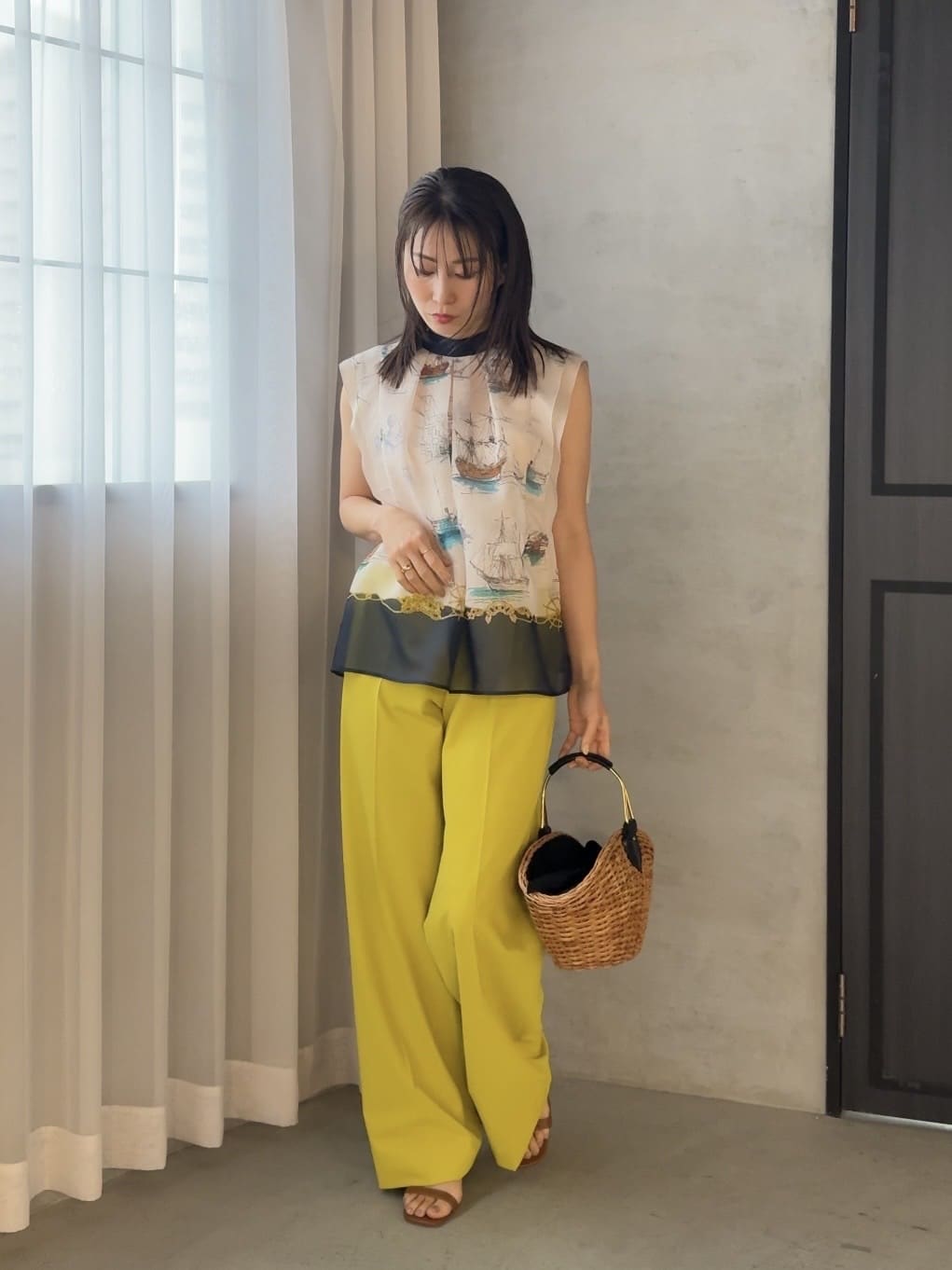 Viaggio BluのMarine Voyageブラウスを使ったコーディネートを紹介します。｜Rakuten Fashion(楽天ファッション／旧楽天ブランドアベニュー)7044284