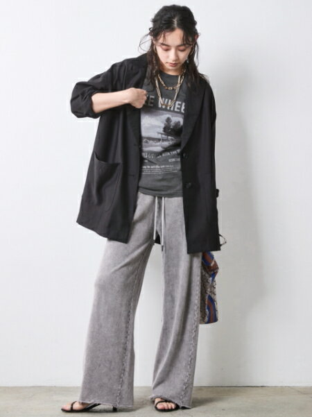 CHIC STYLEのシアーブラウスジャケット<大きいサイズ有>シックスタイルを使ったコーディネートを紹介します。｜Rakuten Fashion(楽天ファッション／旧楽天ブランドアベニュー)7052989