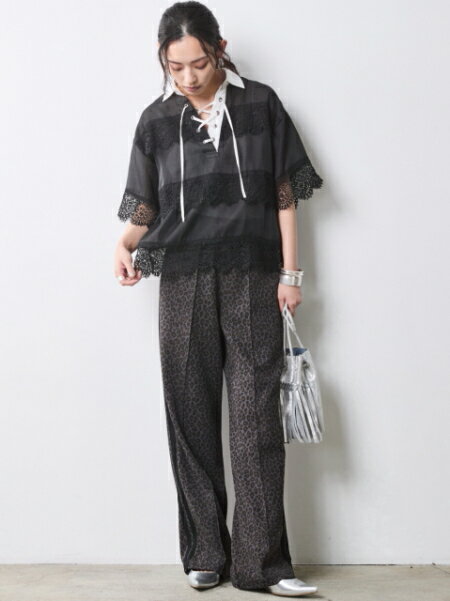 CHIC STYLEのレースアップレースブラウス<大きいサイズ有>シックスタイルを使ったコーディネートを紹介します。｜Rakuten Fashion(楽天ファッション／旧楽天ブランドアベニュー)7053011