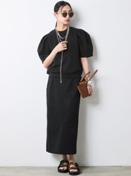 CHIC STYLEのダンボールカットソーパフスリーブプルオーバー<大きいサイズ有>シックスタイルを使ったコーディネートを紹介します。｜Rakuten Fashion(楽天ファッション／旧楽天ブランドアベニュー)7053819