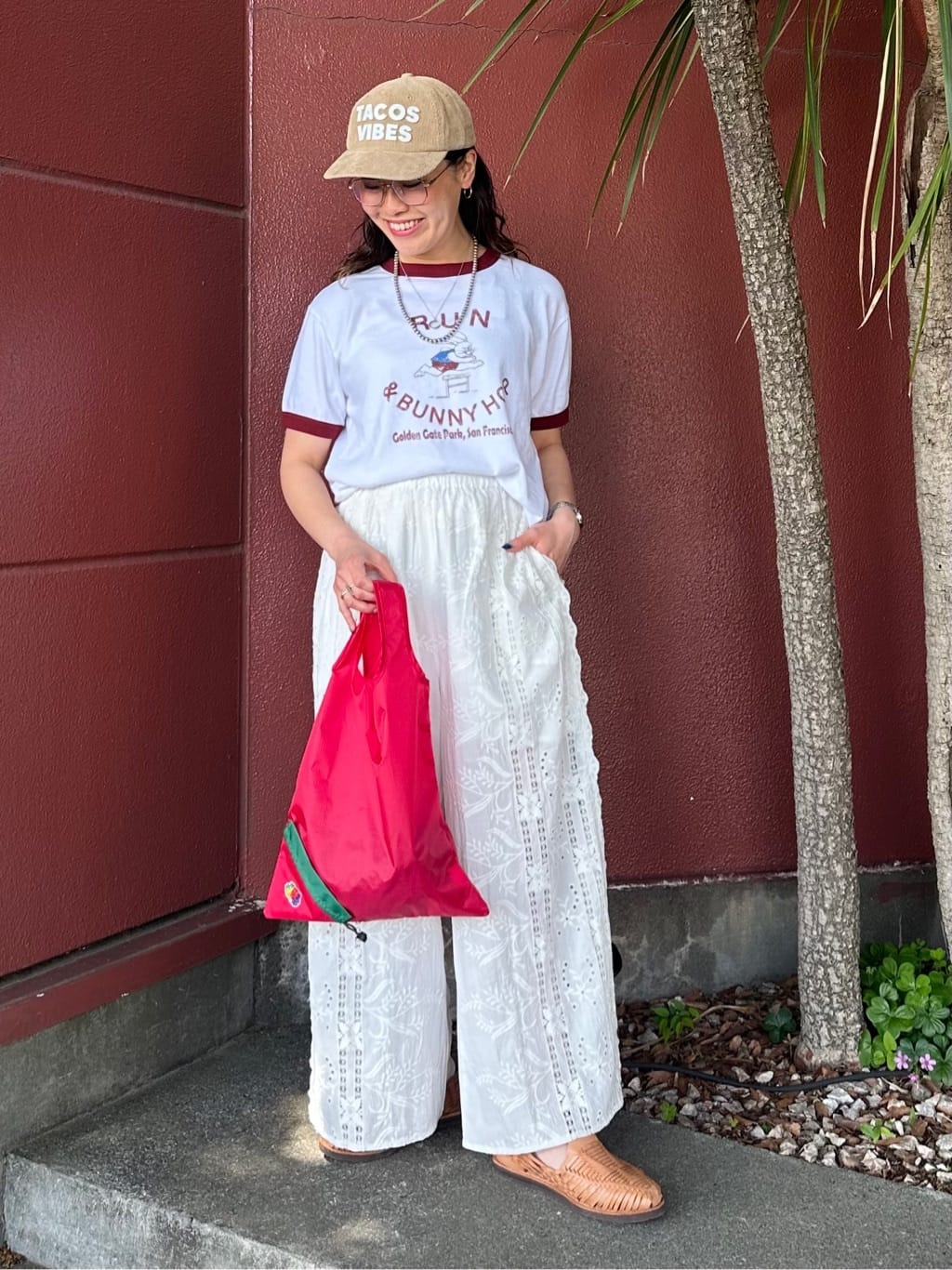 FREAK’S STOREのヴィンテージライク Used Essence PRINT TEEを使ったコーディネートを紹介します。｜Rakuten Fashion(楽天ファッション／旧楽天ブランドアベニュー)7055259