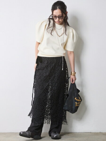 CHIC STYLEのダンボールカットソーパフスリーブプルオーバー<大きいサイズ有>シックスタイルを使ったコーディネートを紹介します。｜Rakuten Fashion(楽天ファッション／旧楽天ブランドアベニュー)7055857