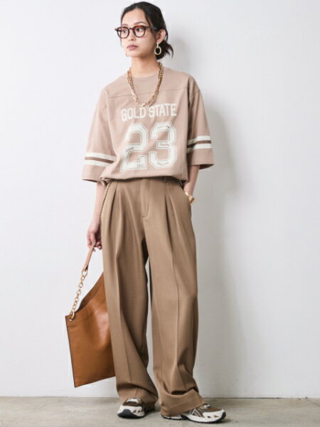 CHIC STYLEの【セットアップ対応】バレルレッグスラックス<大きいサイズ有>シックスタイルを使ったコーディネートを紹介します。｜Rakuten Fashion(楽天ファッション／旧楽天ブランドアベニュー)7055998