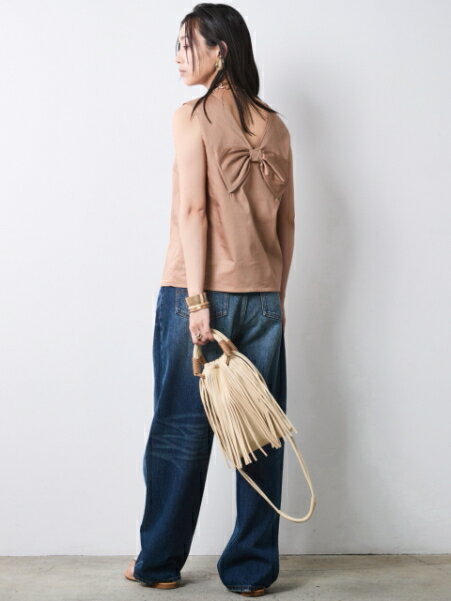 CHIC STYLEの綿100%バックリボンブラウス<大きいサイズ有>シックスタイルを使ったコーディネートを紹介します。｜Rakuten Fashion(楽天ファッション／旧楽天ブランドアベニュー)7056050