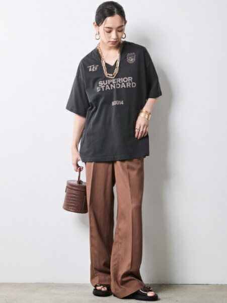 CHIC STYLEのレーヨン麻リラックスワイドパンツ<大きいサイズ有>シックスタイルを使ったコーディネートを紹介します。｜Rakuten Fashion(楽天ファッション／旧楽天ブランドアベニュー)7056529