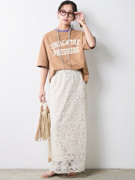 CHIC STYLEの綿100%バイカラーロゴプリントTシャツ<大きいサイズ有>シックスタイルを使ったコーディネートを紹介します。｜Rakuten Fashion(楽天ファッション／旧楽天ブランドアベニュー)7056536