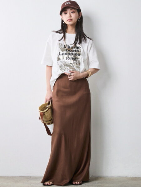 CHIC STYLEの綿100%箔プリントTシャツ<大きいサイズ有>シックスタイルを使ったコーディネートを紹介します。｜Rakuten Fashion(楽天ファッション／旧楽天ブランドアベニュー)7056544