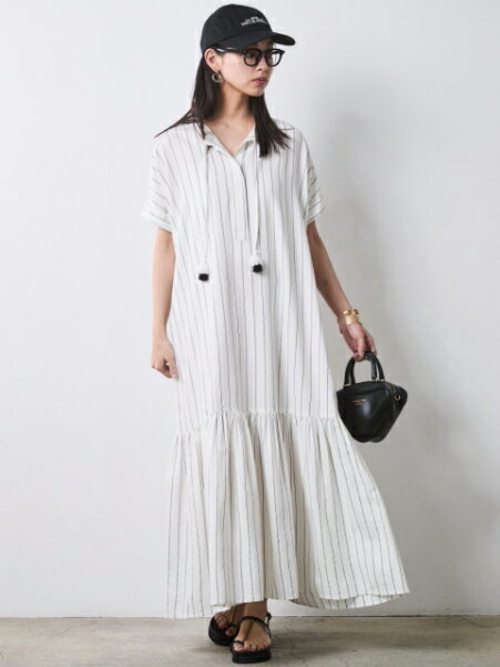CHIC STYLEのストライプフレンチスリーブロングワンピース<大きいサイズ有>シックスタイルを使ったコーディネートを紹介します。｜Rakuten Fashion(楽天ファッション／旧楽天ブランドアベニュー)7056597