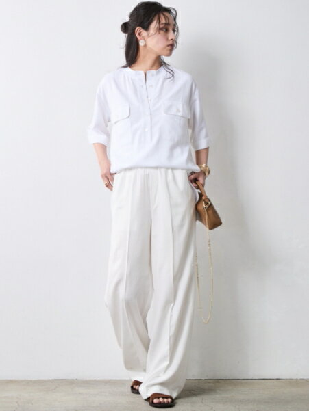 CHIC STYLEのレーヨン麻衿リブハーフスリーブブラウス<大きいサイズ有>シックスタイルを使ったコーディネートを紹介します。｜Rakuten Fashion(楽天ファッション／旧楽天ブランドアベニュー)7056598