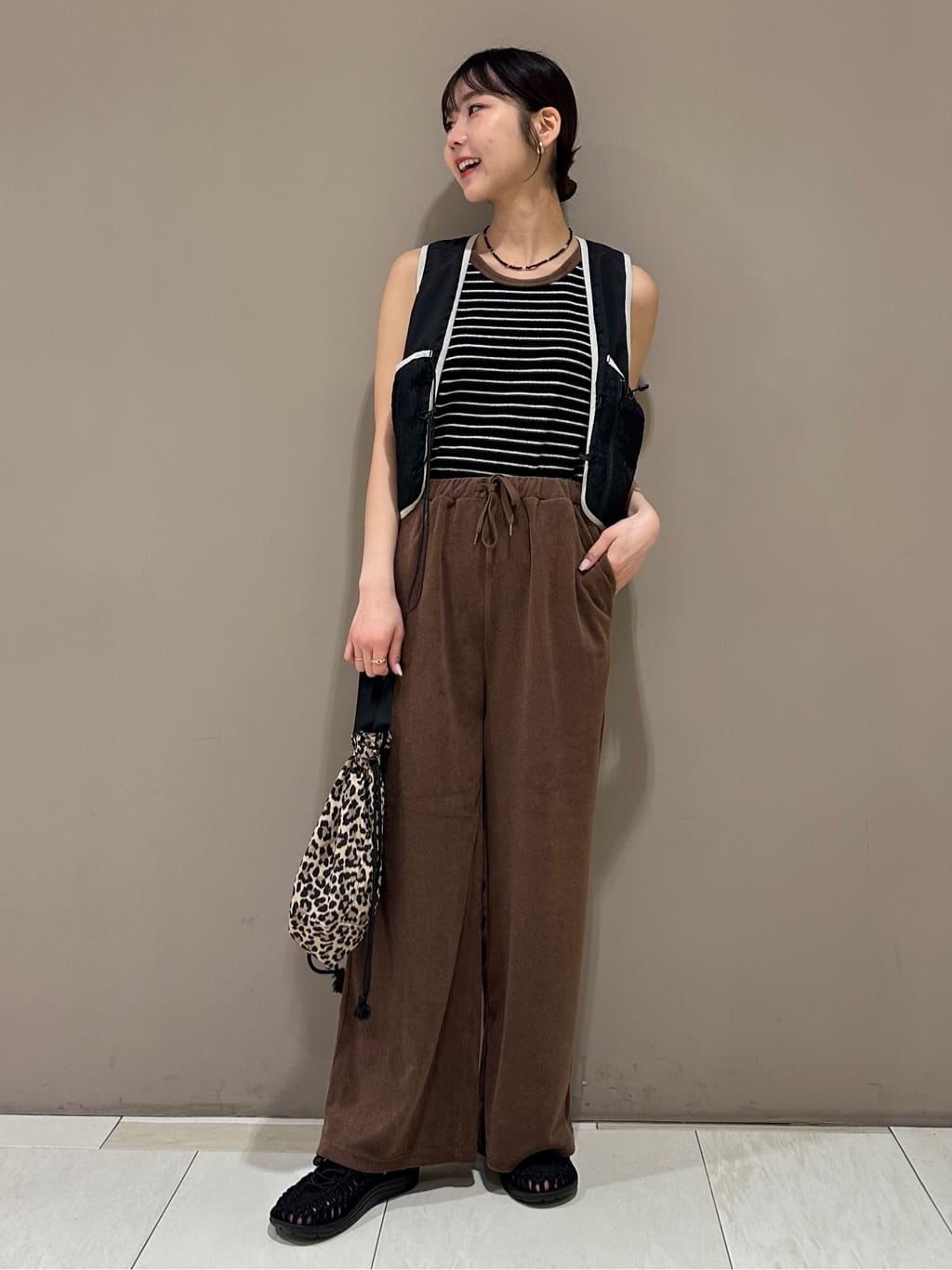 FREAK’S STOREの【Beach & Festival】パイルセットアップを使ったコーディネートを紹介します。｜Rakuten Fashion(楽天ファッション／旧楽天ブランドアベニュー)7056848