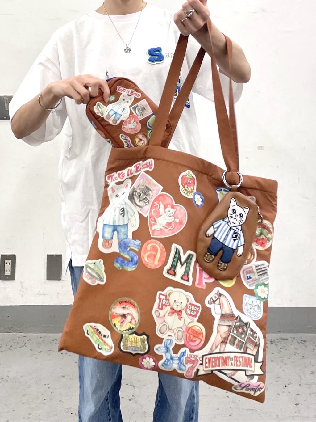 ear PAPILLONNER | 《撥水》sampo×earコラボポーチ | Rakuten Fashion