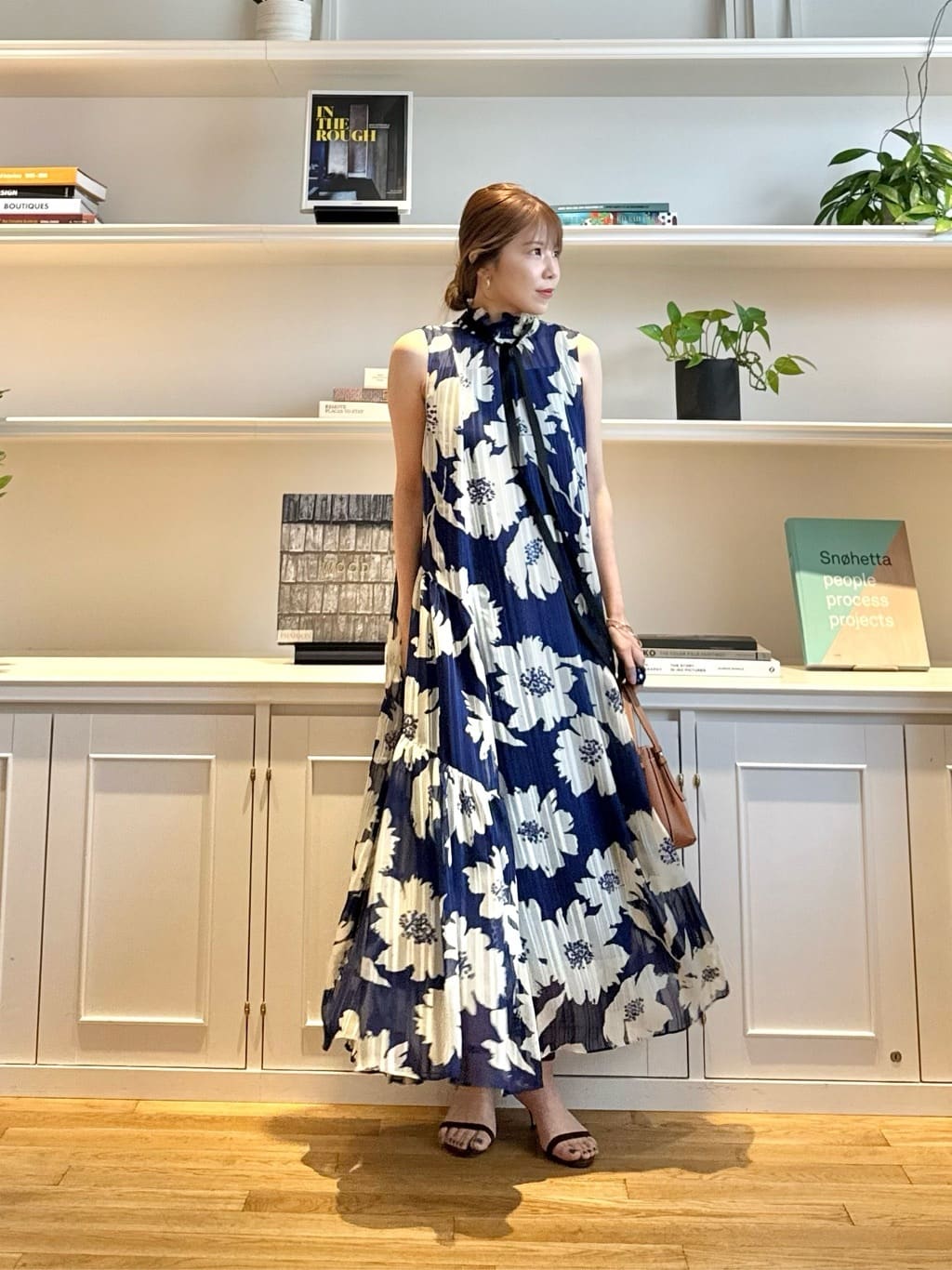 allureville | WEB 一部店舗展開 シアーヨウリュウワンピース