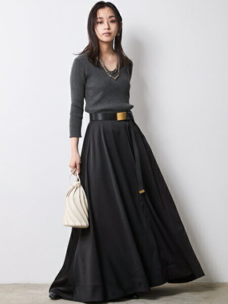 CHIC STYLEの7分袖Vネックニットプルオーバー<大きいサイズ有>シックスタイルを使ったコーディネートを紹介します。｜Rakuten Fashion(楽天ファッション／旧楽天ブランドアベニュー)7060518