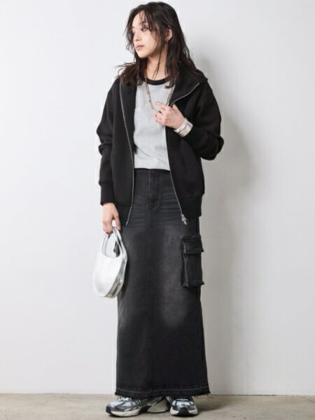 CHIC STYLEの8分袖配色ラグランスリーブTシャツ<大きいサイズ有>シックスタイルを使ったコーディネートを紹介します。｜Rakuten Fashion(楽天ファッション／旧楽天ブランドアベニュー)7060550