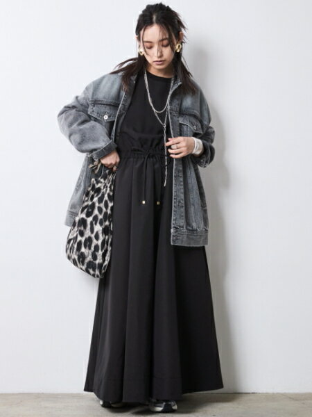 CHIC STYLEのリブ使い異素材ドッキングロングワンピース<大きいサイズ有>シックスタイルを使ったコーディネートを紹介します。｜Rakuten Fashion(楽天ファッション／旧楽天ブランドアベニュー)7060586