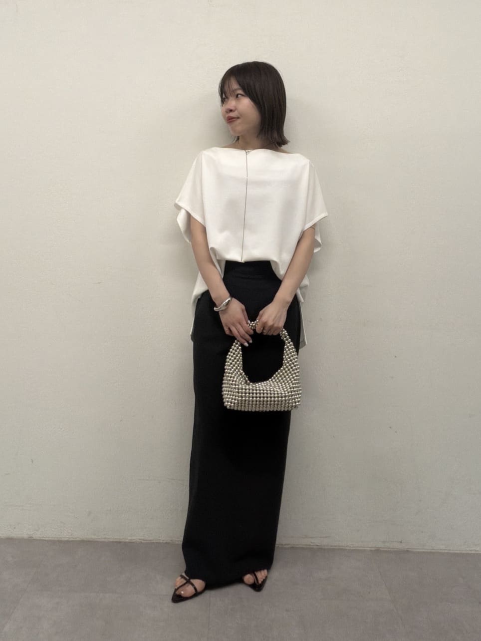 GALLARDAGALANTEの【3サイズ展開】ストレッチマキシタイトスカート2を使ったコーディネートを紹介します。｜Rakuten Fashion(楽天ファッション／旧楽天ブランドアベニュー)7061456
