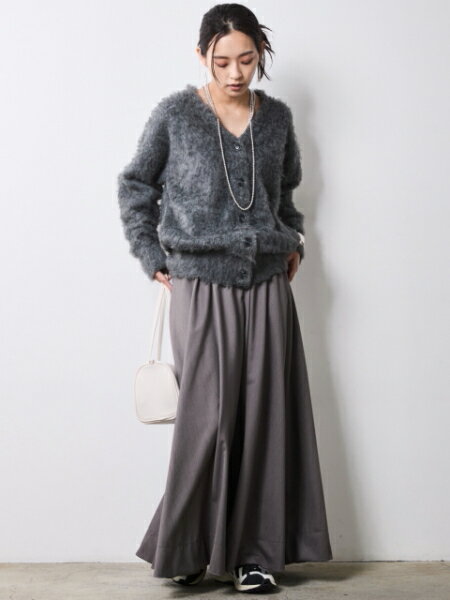 CHIC STYLEのへアリーニットカーディガン<大きいサイズ有>シックスタイルを使ったコーディネートを紹介します。｜Rakuten Fashion(楽天ファッション／旧楽天ブランドアベニュー)7068907