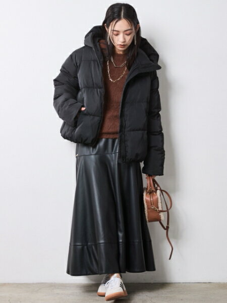 CHIC STYLEのヘアリークルーネックニット<大きいサイズ有>シックスタイルを使ったコーディネートを紹介します。｜Rakuten Fashion(楽天ファッション／旧楽天ブランドアベニュー)7068941