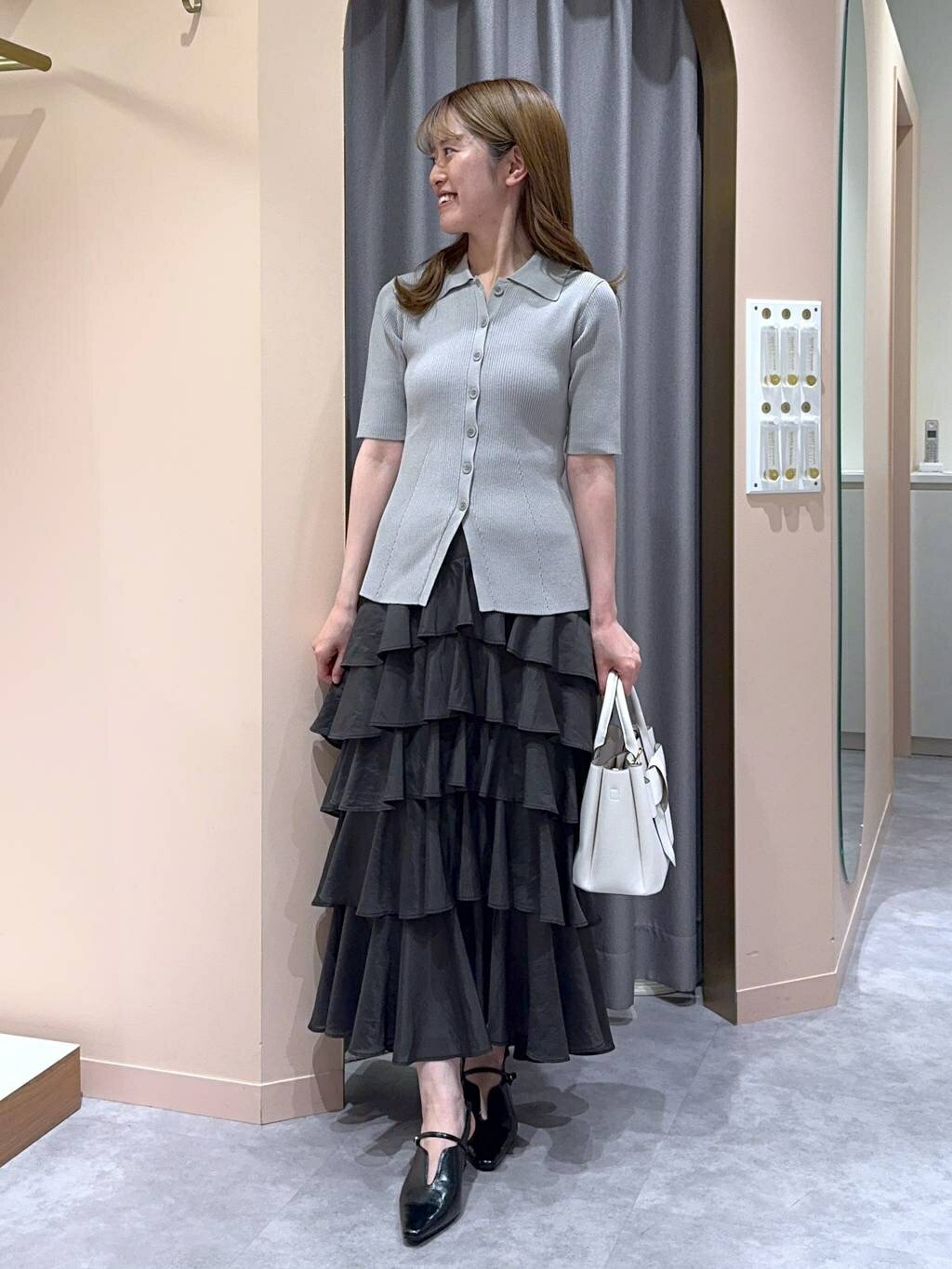 mysty womanのUVカットニットポロカーディガンを使ったコーディネートを紹介します。｜Rakuten Fashion(楽天ファッション／旧楽天ブランドアベニュー)7069058