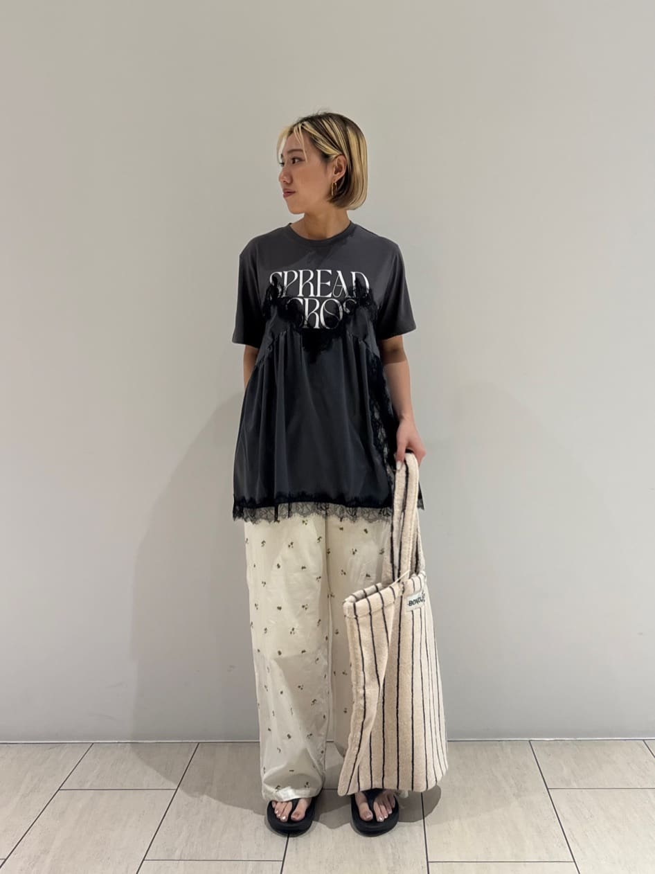 FREAK’S STOREのレースキャミ ドッキングTシャツを使ったコーディネートを紹介します。｜Rakuten Fashion(楽天ファッション／旧楽天ブランドアベニュー)7069917