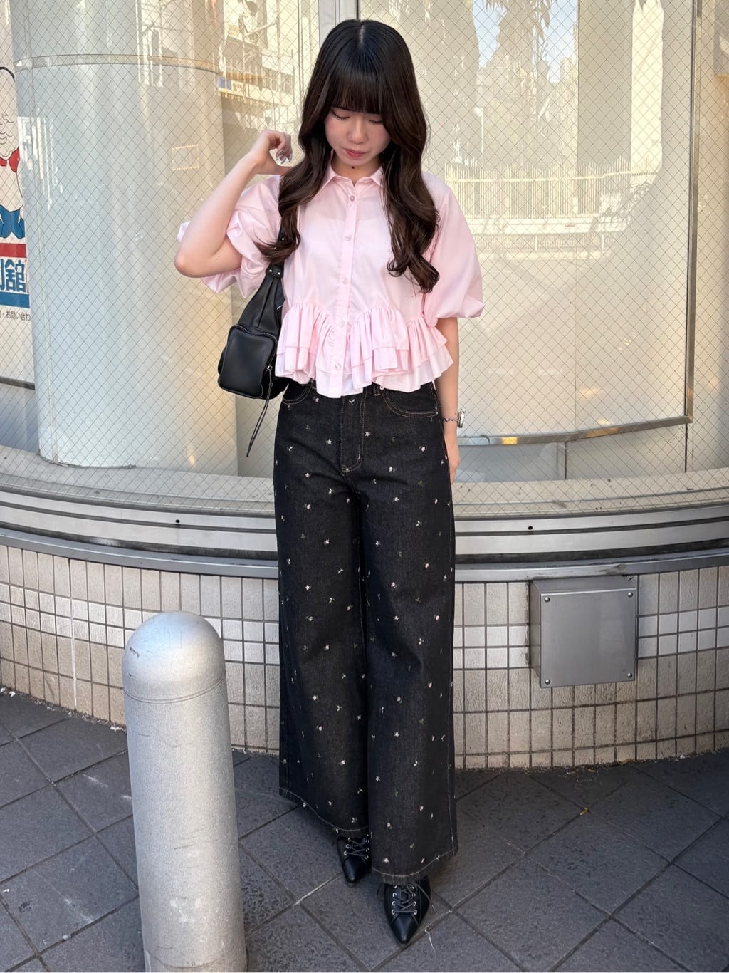 archives | ラウンドフリルバルーンスリーブシャツ | Rakuten Fashion