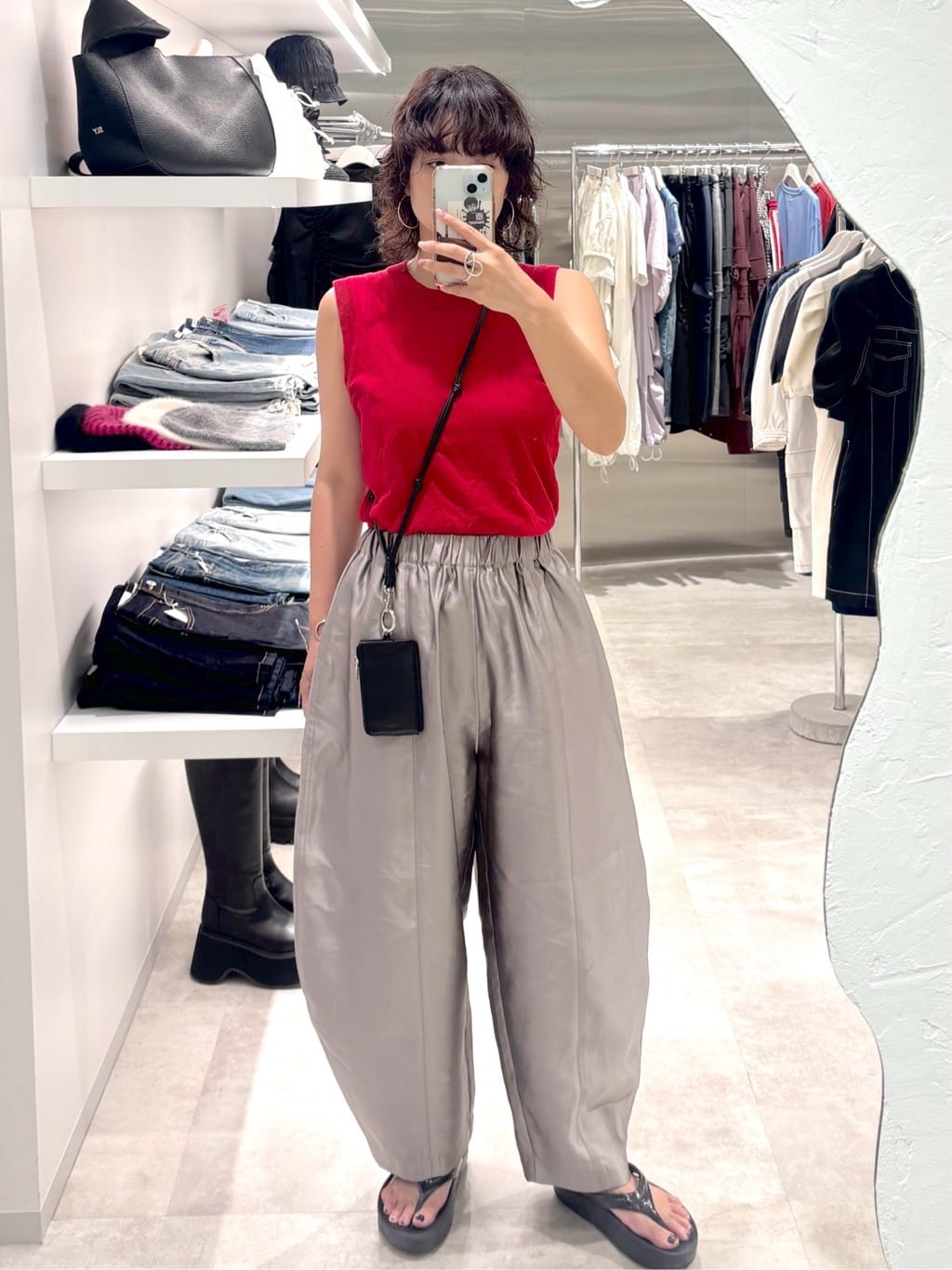 HeRIN.CYEのコーディネートを紹介します。｜Rakuten Fashion(楽天ファッション／旧楽天ブランドアベニュー)7072214